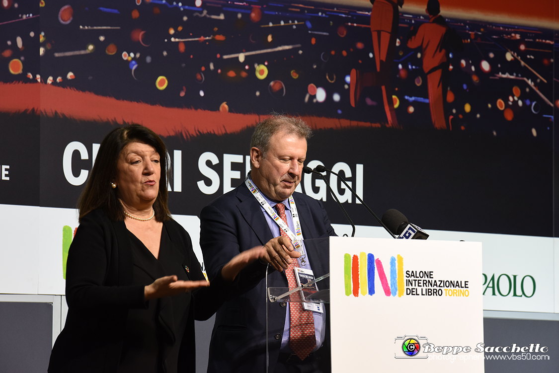 VBS_8551 - Salone del Libro 2022  XXXIV edizione - 19 Maggio 2022.jpg